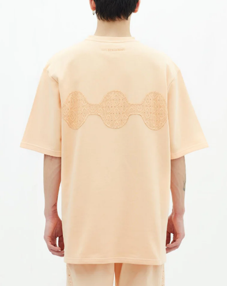 LES BENJAMINS - OVERSIZED T-SHIRT - BACKSTAGE - باك ستيج - BACKSTAGE باك ستيج your go-to destination for discovering the finest brands that cater to every taste and occasion in KSA and Middle East.