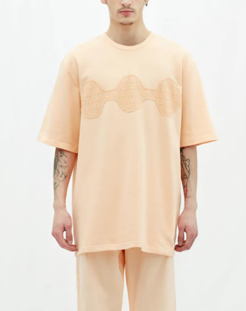 LES BENJAMINS - OVERSIZED T-SHIRT - BACKSTAGE - باك ستيج - BACKSTAGE باك ستيج your go-to destination for discovering the finest brands that cater to every taste and occasion in KSA and Middle East.