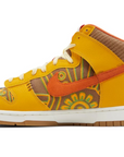 Nike Dunk High PRM - BACKSTAGE - باك ستيج - BACKSTAGE باك ستيج your go-to destination for discovering the finest brands that cater to every taste and occasion in KSA and Middle East.