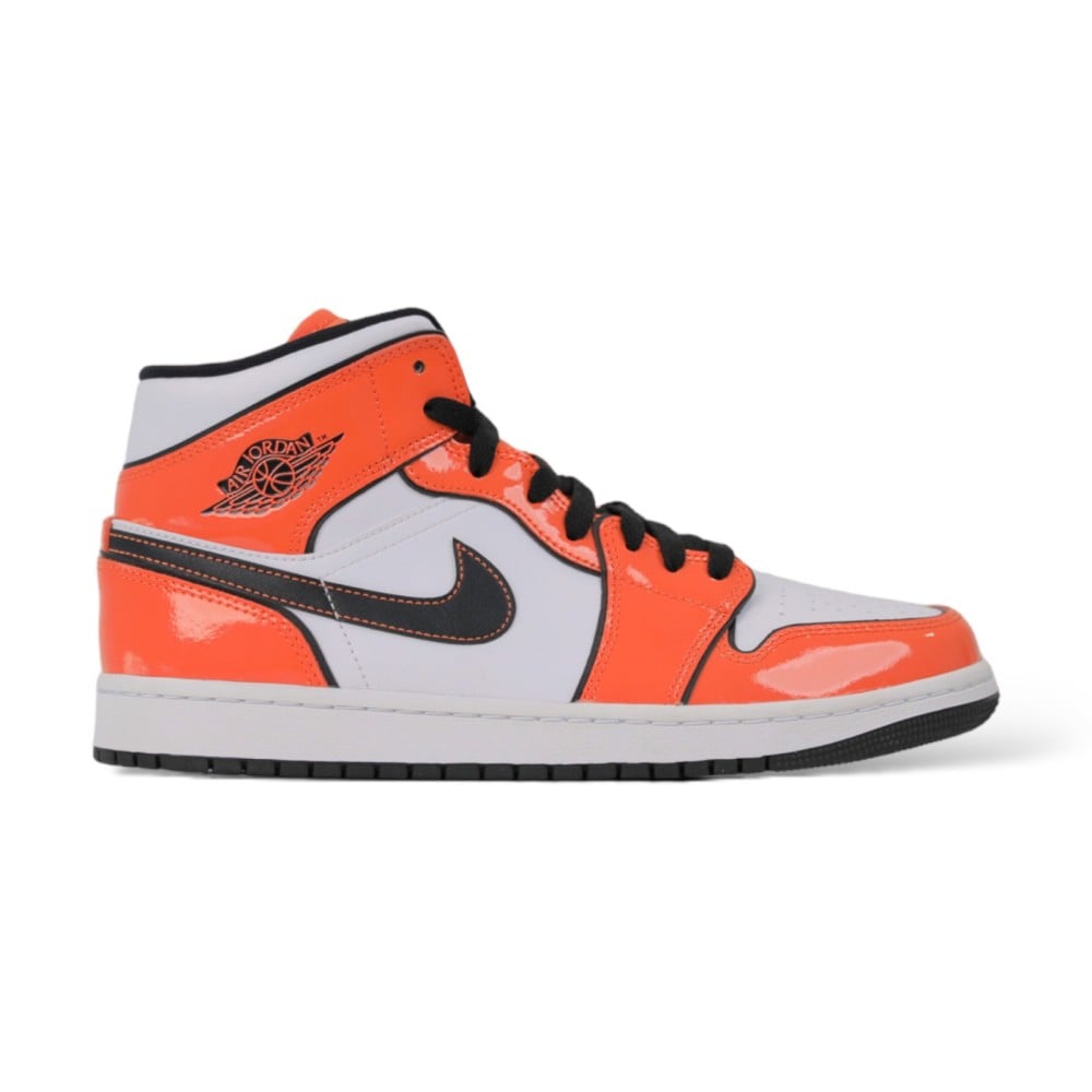 Nike Air Jordan Turf Orange - BACKSTAGE - باك ستيج - BACKSTAGE باك ستيج your go-to destination for discovering the finest brands that cater to every taste and occasion in KSA and Middle East.