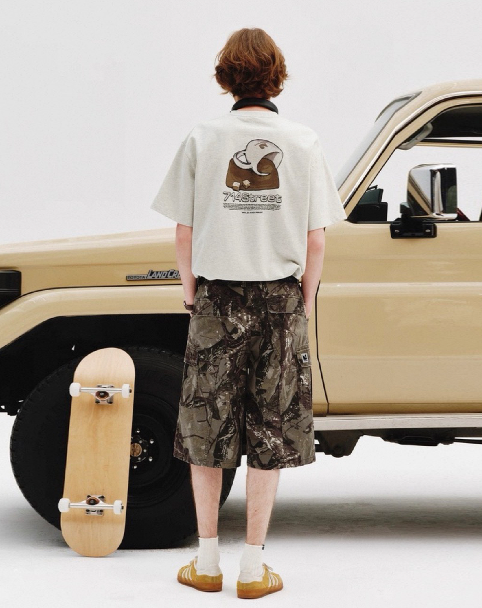 STREET T-SHIRT