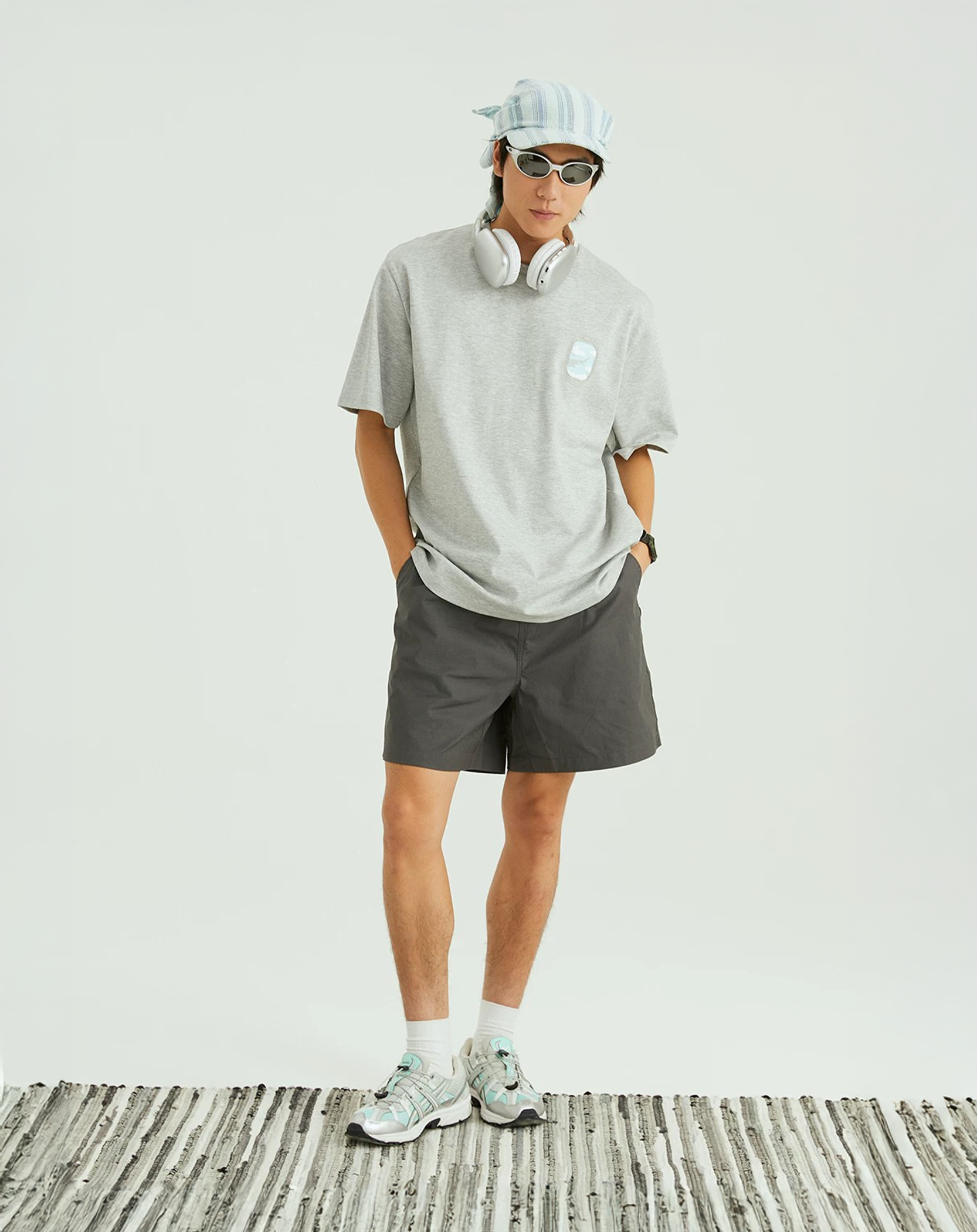ONADAILY T-SHIRT