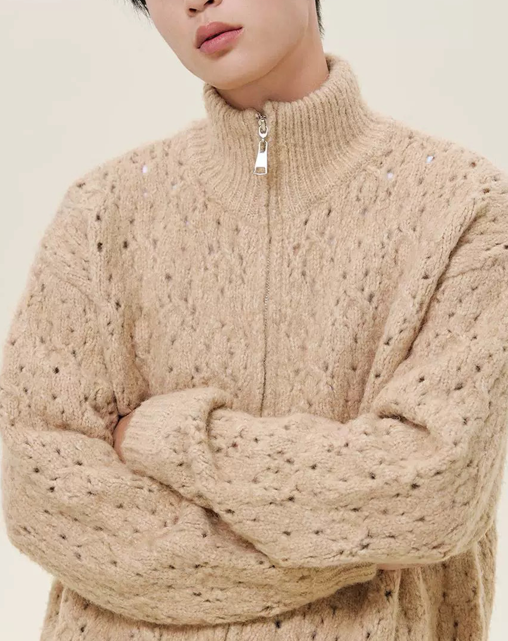 MOST WANTED SWEATSHIRT