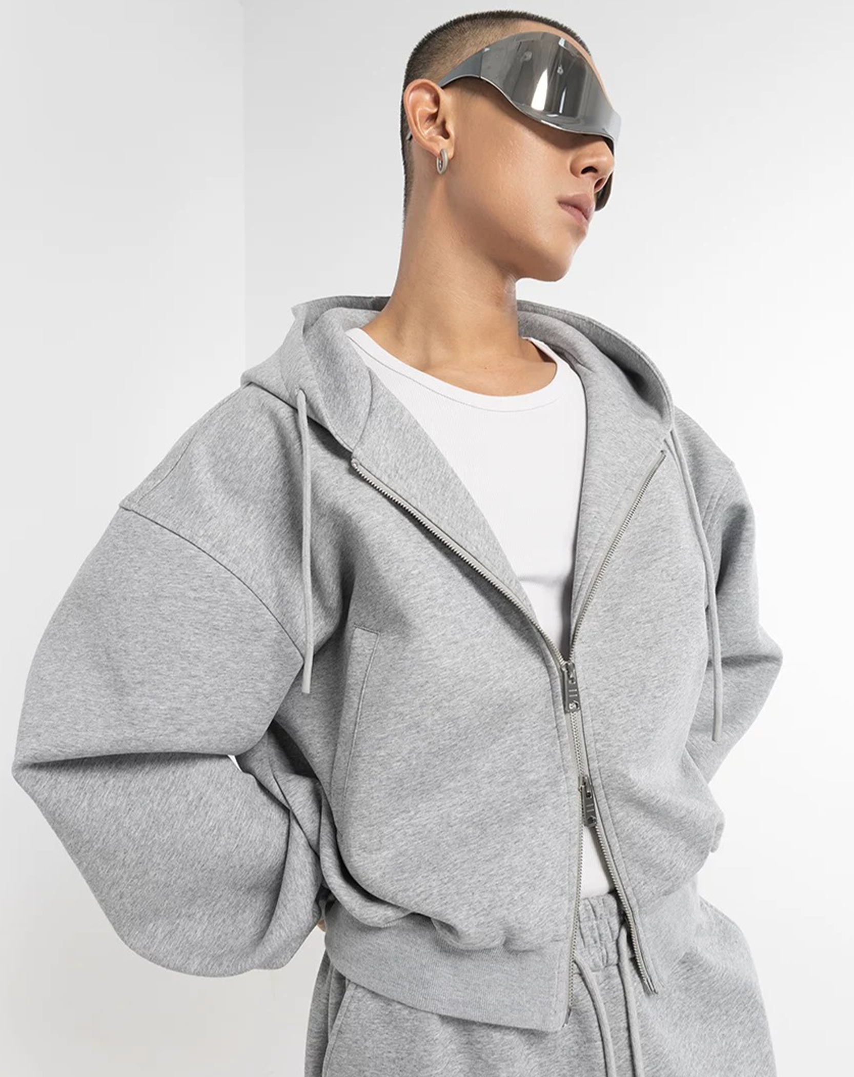 CLP HOODIE