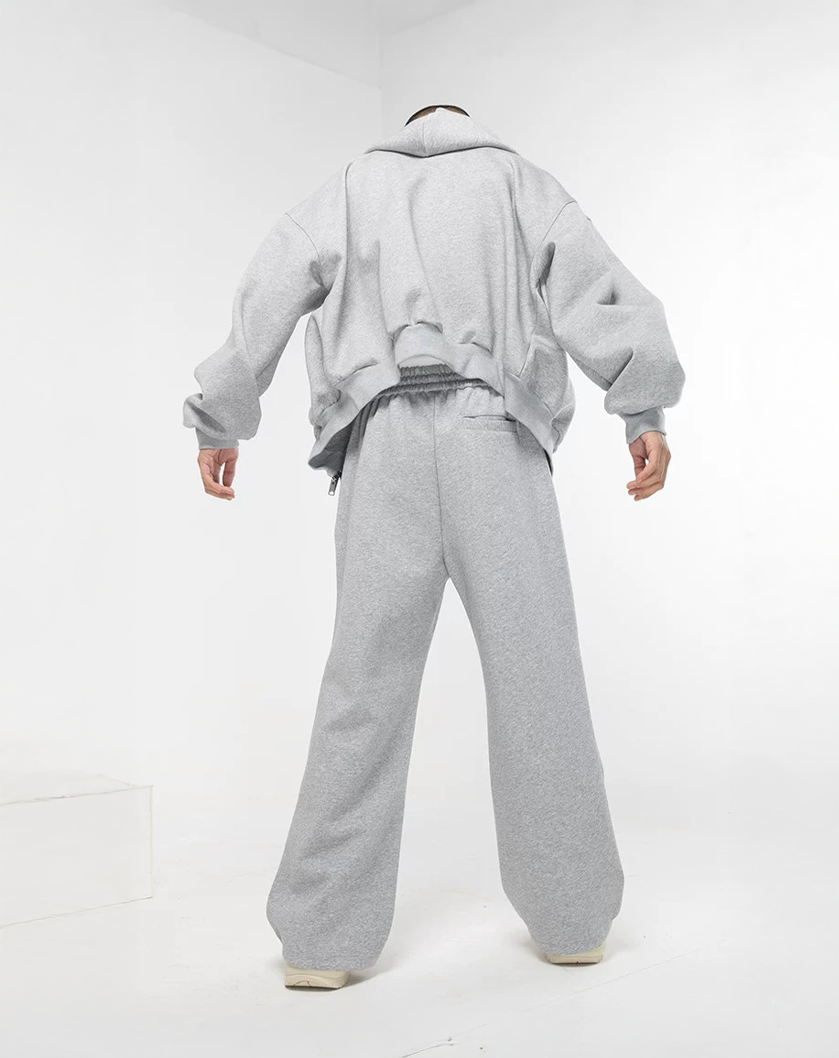 CLP HOODIE